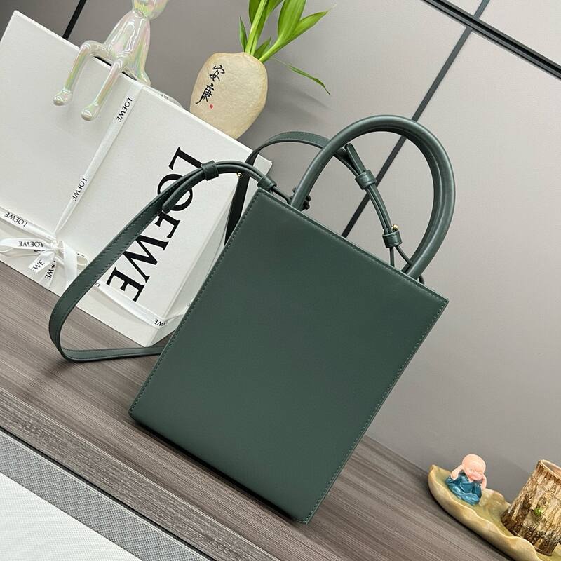 Loewe Green 25x18x10cm shoulder bag — 1:1 Replica