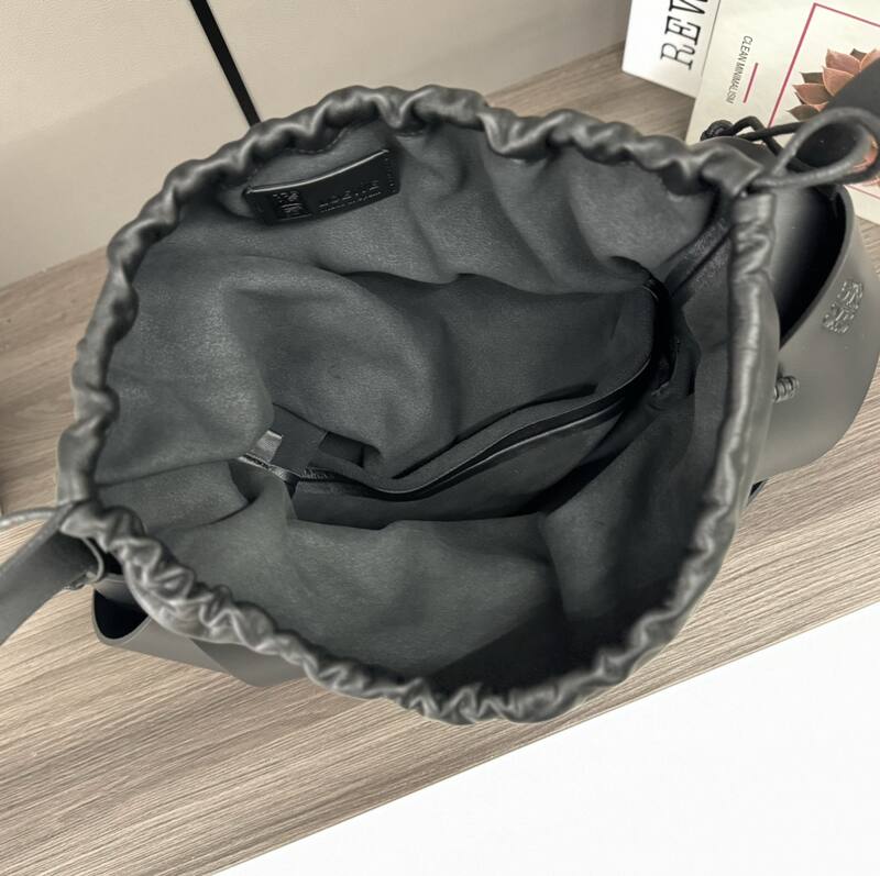 Loewe Black 25x18x10cm shoulder bag — 1:1 Replica