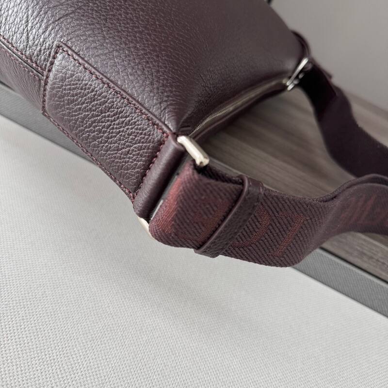 Loewe shoulder bag — Premium Replica