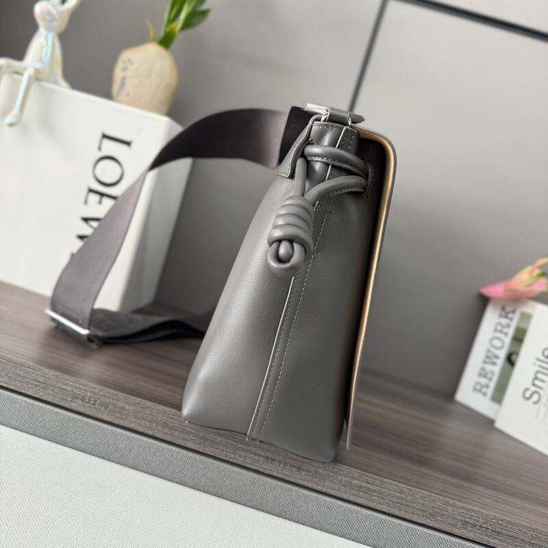 Loewe Gray shoulder bag — 1:1 Replica
