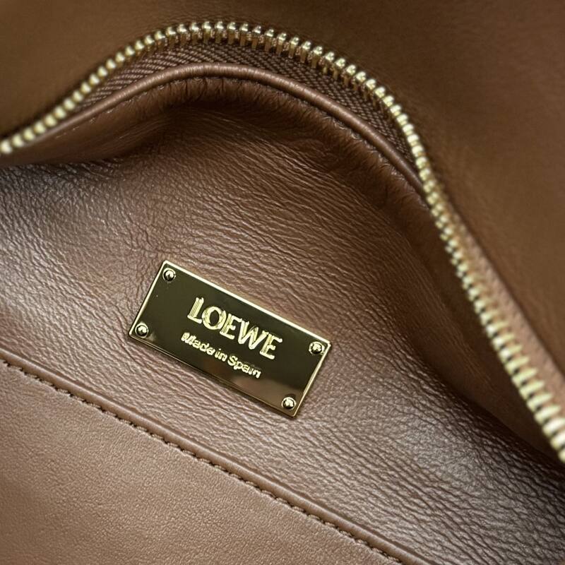 Loewe Brown 25x18x10cm shoulder bag — 1:1 Replica