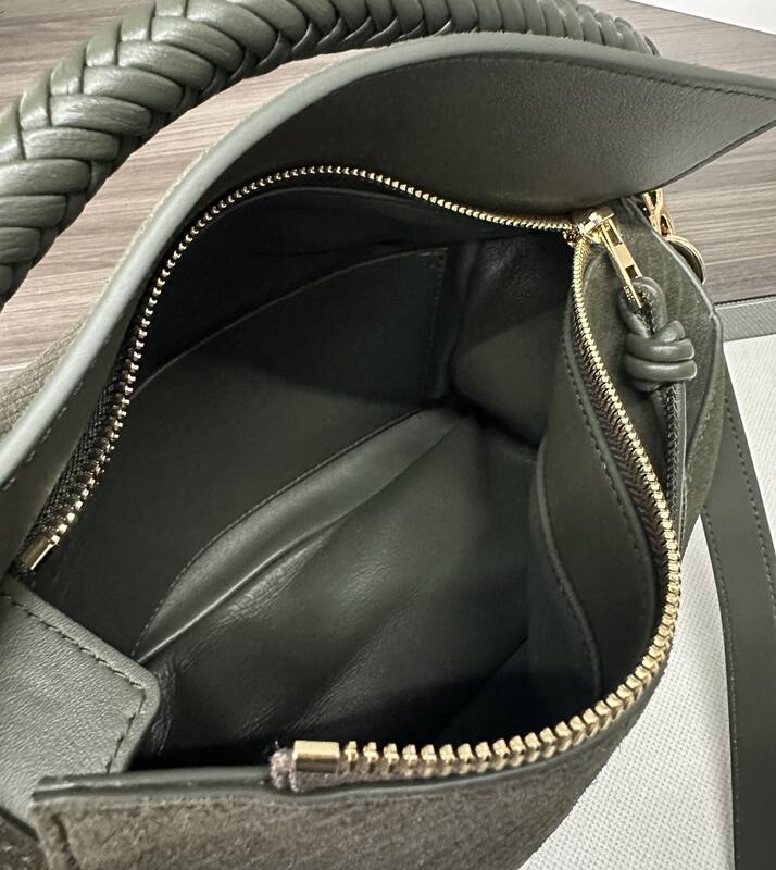 Loewe Green 25x18x10cm shoulder bag — Top Quality Replica