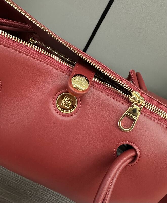 Loewe shoulder bag — AAA Quality Replica