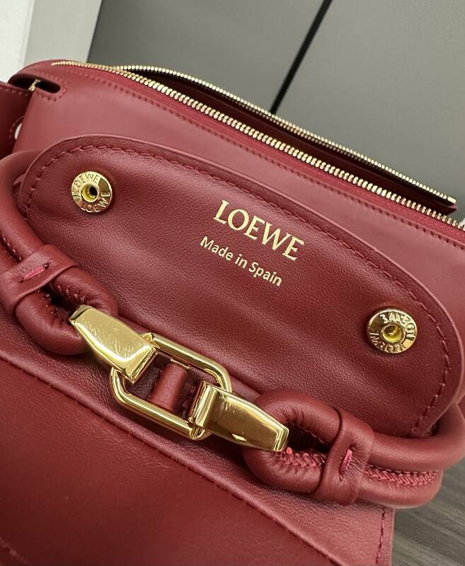 Loewe shoulder bag — AAA Quality Replica