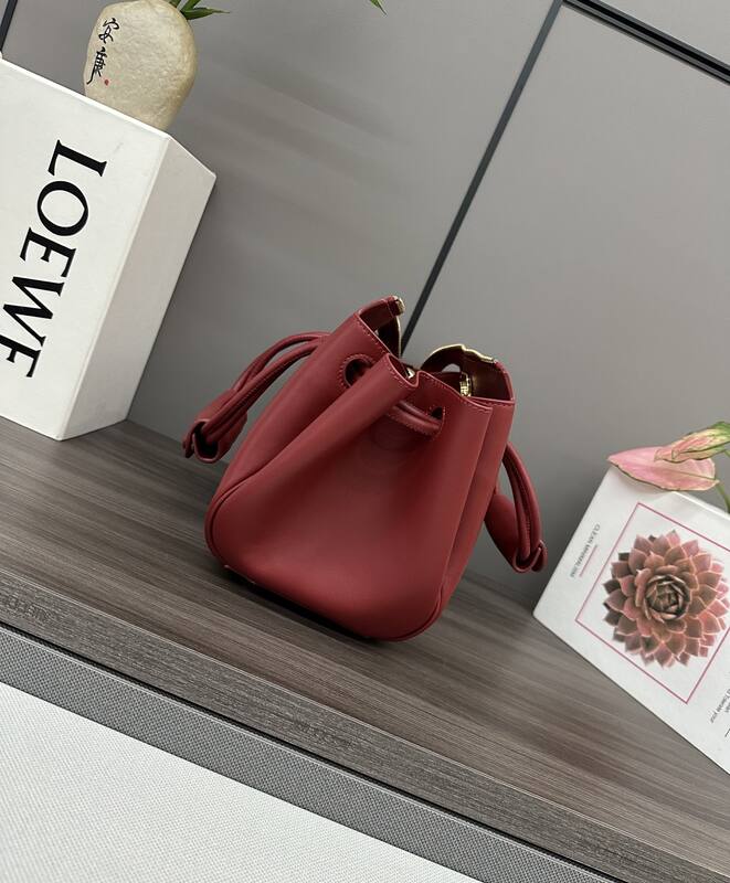 Loewe shoulder bag — AAA Quality Replica