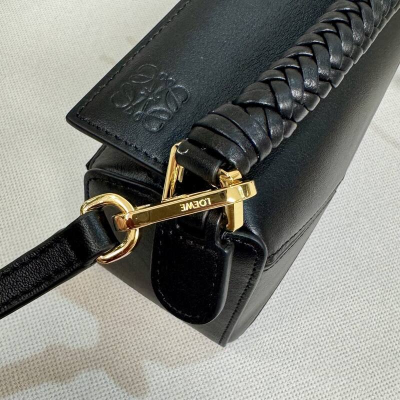 Loewe Black shoulder bag — Premium Replica