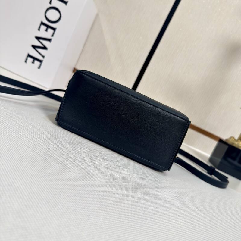 Loewe Black shoulder bag — Premium Replica