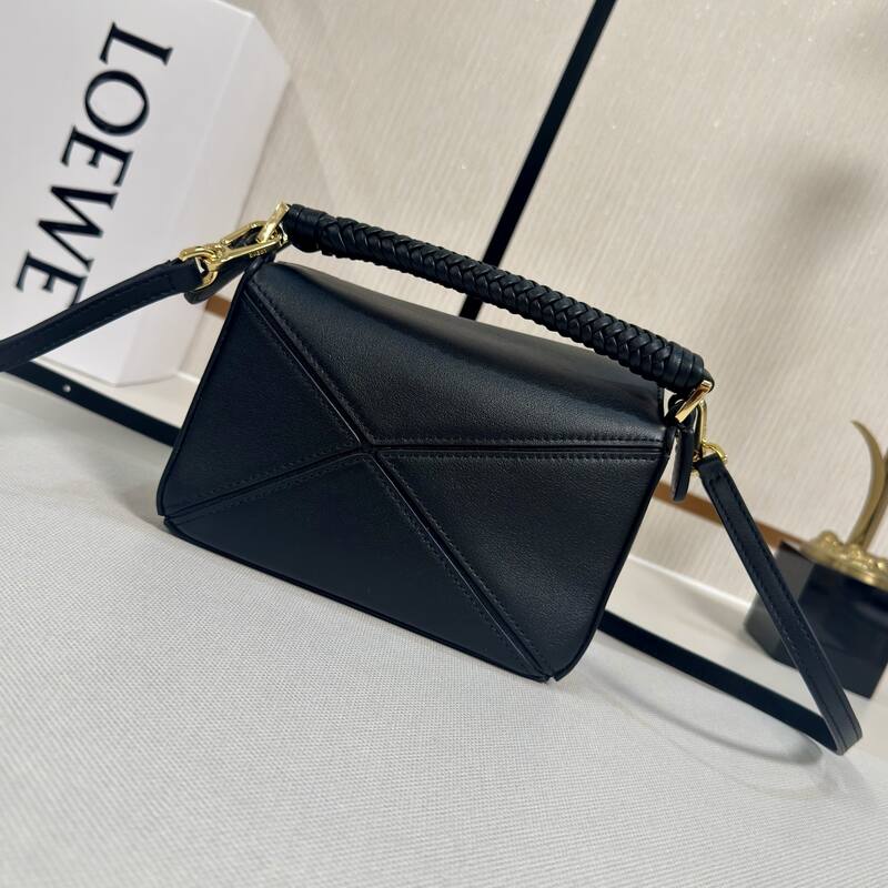 Loewe Black shoulder bag — Premium Replica