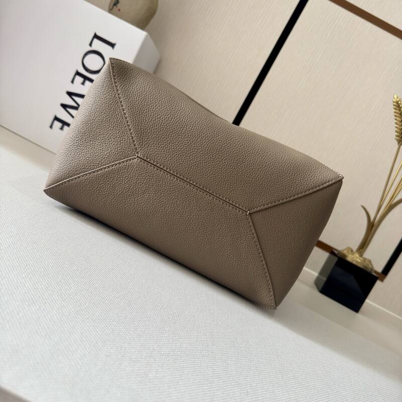 Loewe shoulder bag — Premium Replica