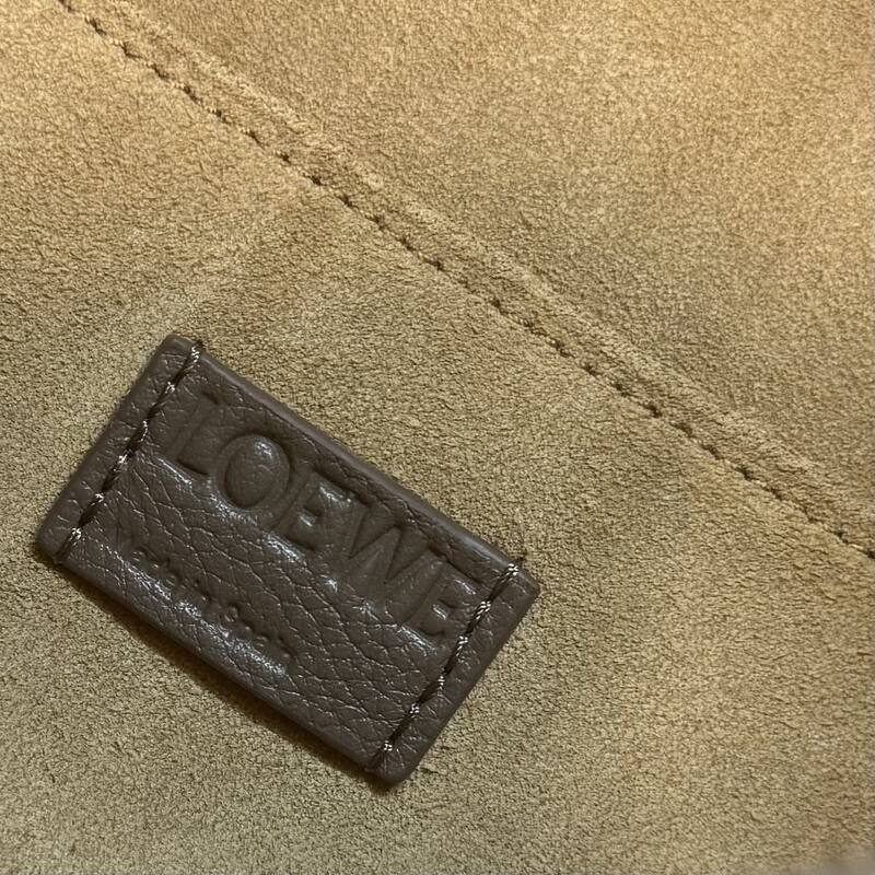 Loewe shoulder bag — 1:1 Replica