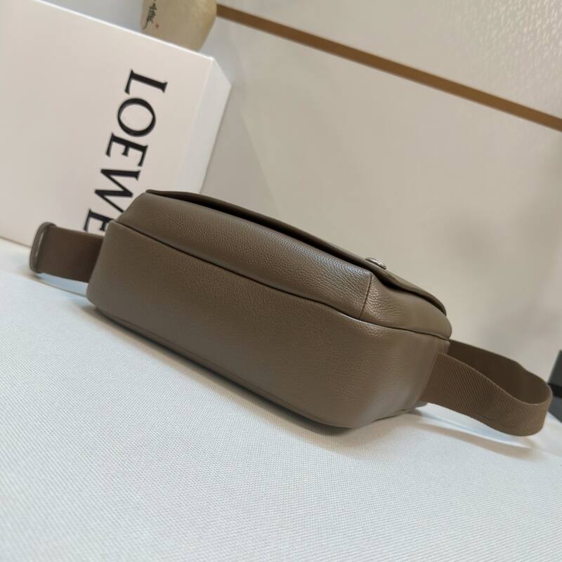 Loewe shoulder bag — 1:1 Replica