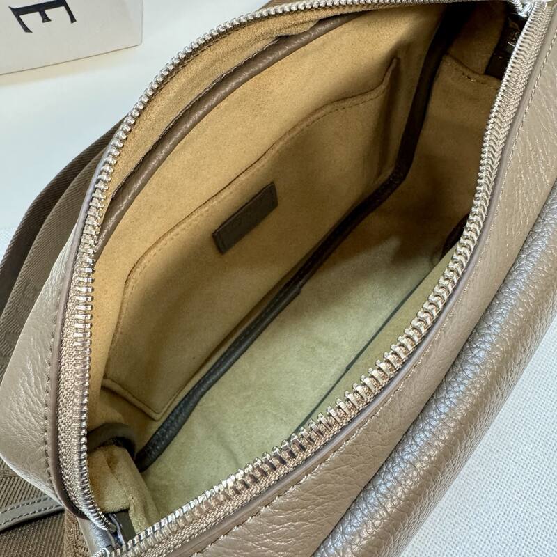 Loewe shoulder bag — 1:1 Replica