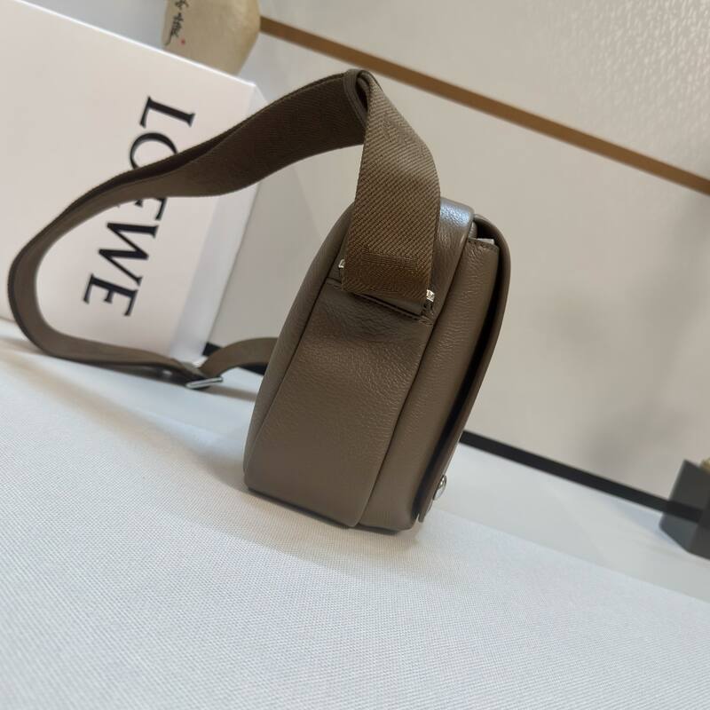 Loewe shoulder bag — 1:1 Replica