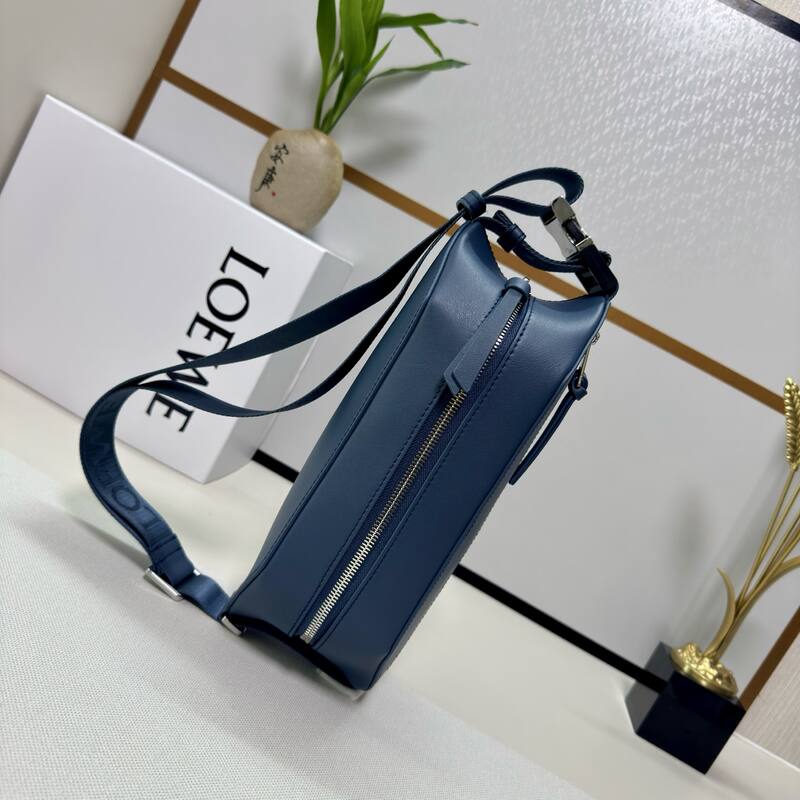 Loewe Blue shoulder bag — AAA Quality Replica