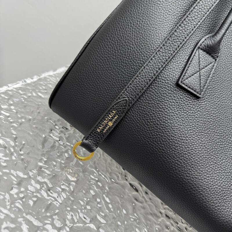 Balenciaga Black 40x30x16cm shoulder bag — Top Quality Replica