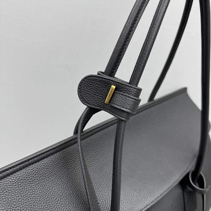 Balenciaga Black 40x30x16cm shoulder bag — Top Quality Replica