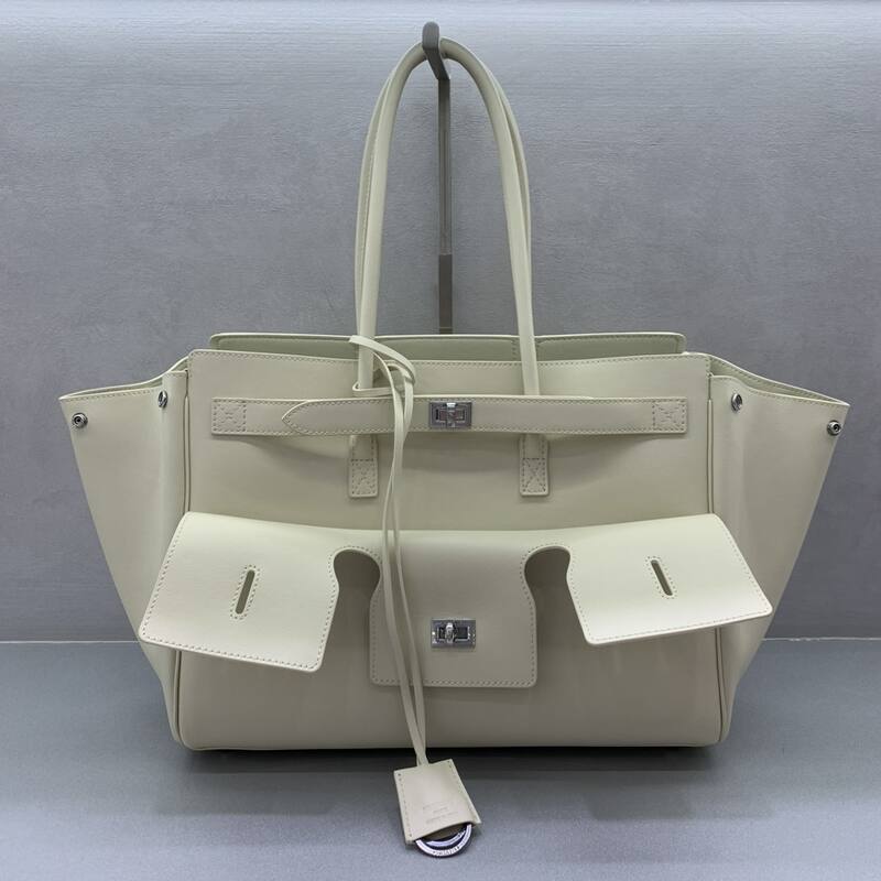 Balenciaga White shoulder bag — 1:1 Replica