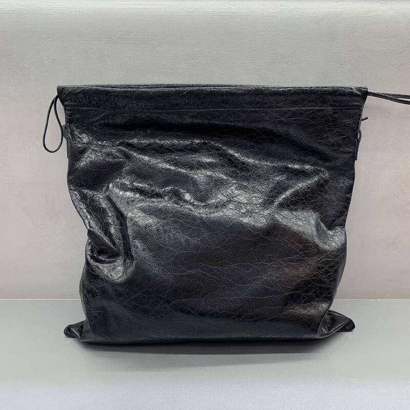 Balenciaga Black 40x30x16cm shoulder bag — AAA Quality Replica