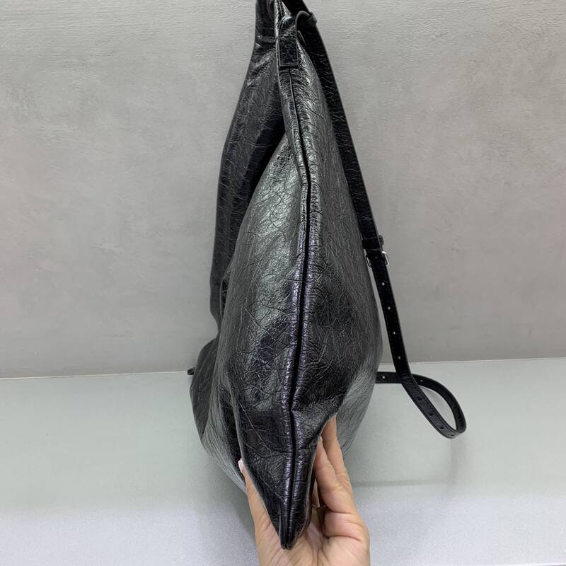 Balenciaga Black 40x30x16cm shoulder bag — AAA Quality Replica