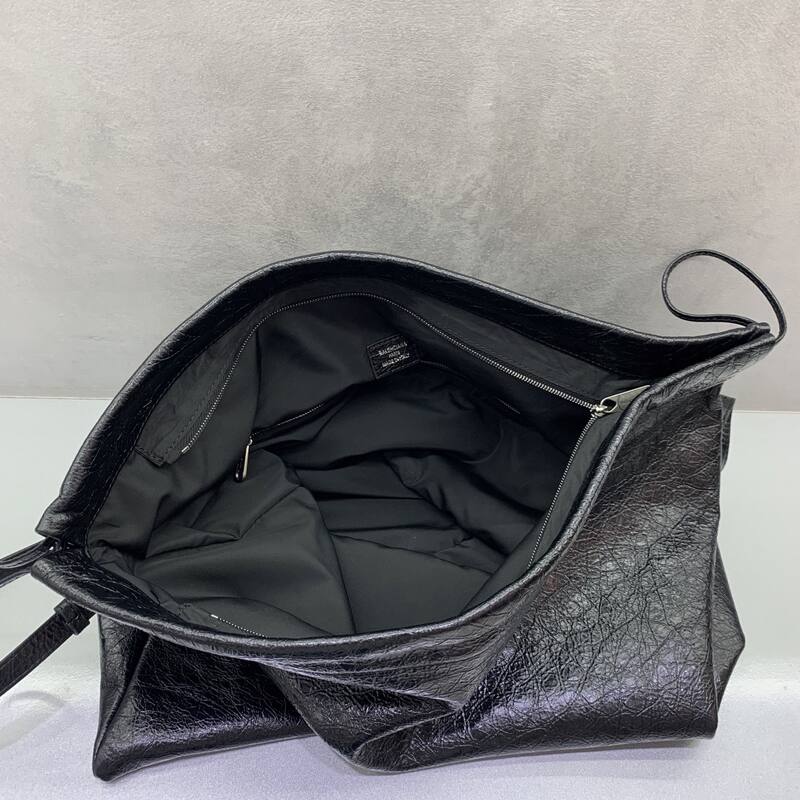 Balenciaga Black 40x30x16cm shoulder bag — AAA Quality Replica
