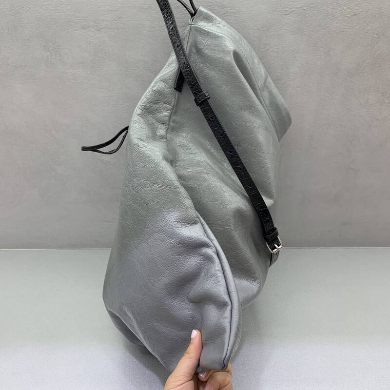 Balenciaga Black 40x30x16cm shoulder bag — 1:1 Replica