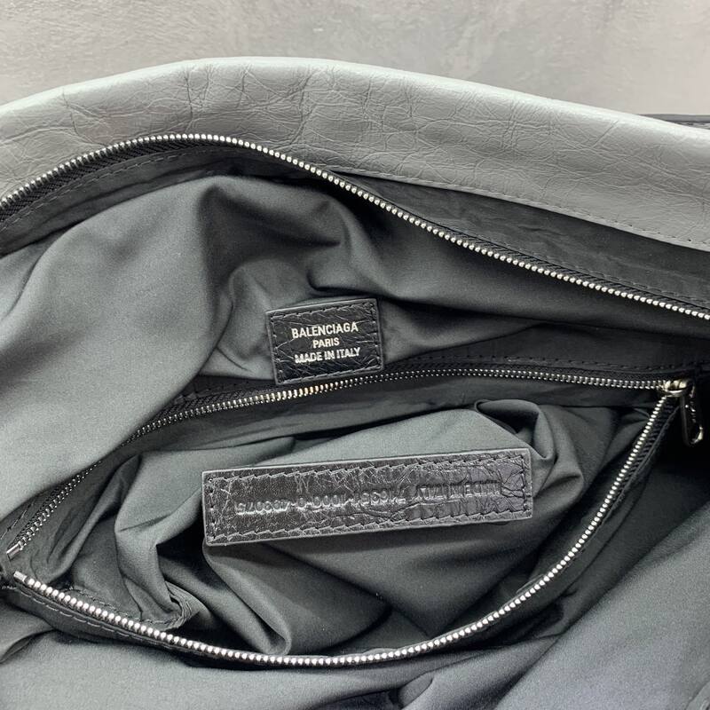 Balenciaga Black 40x30x16cm shoulder bag — 1:1 Replica