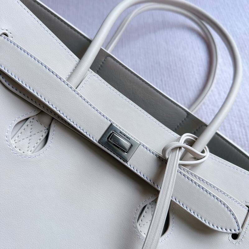 Balenciaga White shoulder bag — 1:1 Replica