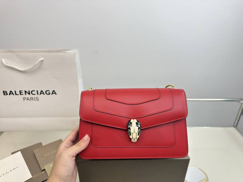 Bulgari shoulder bag — Premium Replica