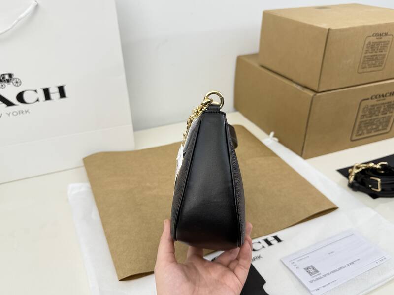 Coach Monogram shoulder bag — AAA Quality Replica