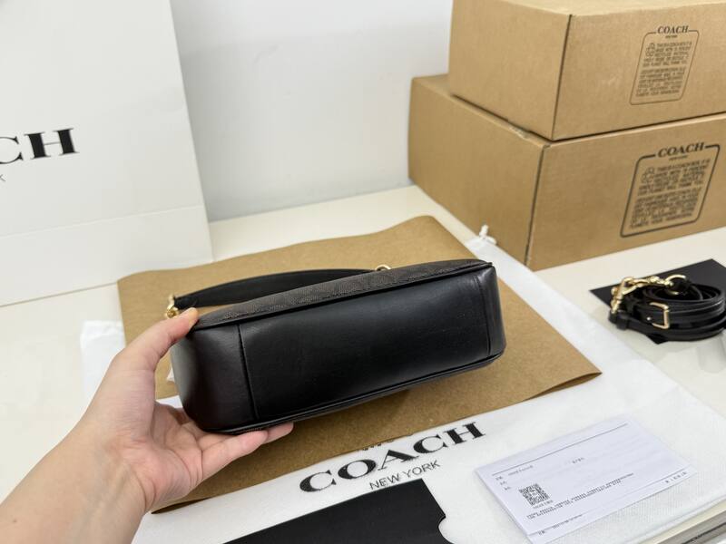 Coach Monogram shoulder bag — AAA Quality Replica