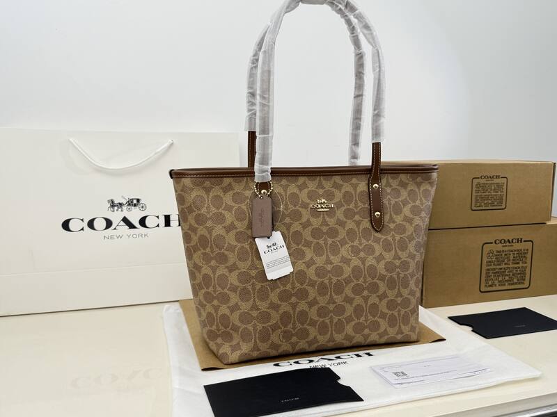 Coach City Brown 38x28x15cm shoulder bag — Premium Replica