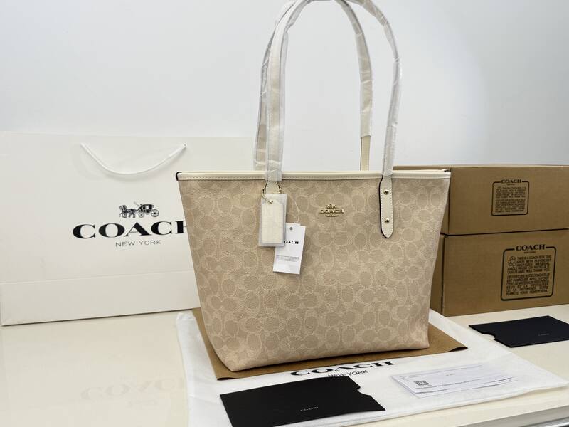 Coach City Brown 38x28x15cm shoulder bag — Premium Replica
