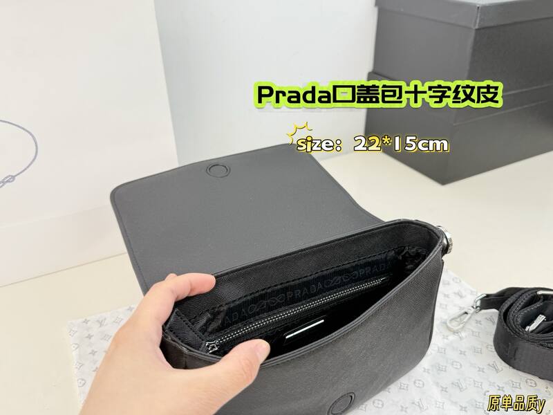 Prada Black Saffiano leather 22*15cm crossbody — 1:1 Replica