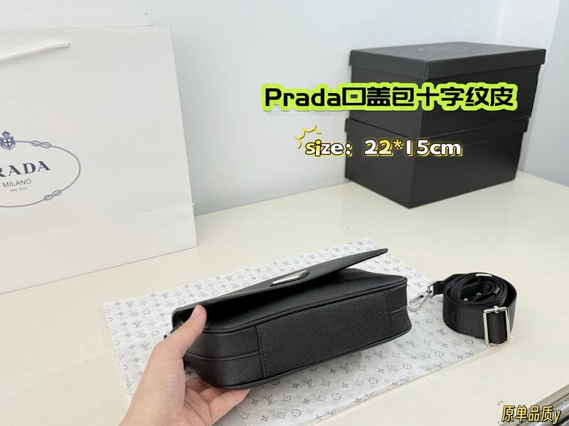 Prada Black Saffiano leather 22*15cm crossbody — 1:1 Replica