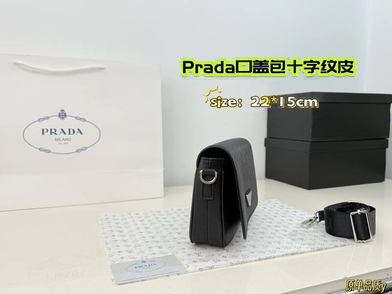 Prada Black Saffiano leather 22*15cm crossbody — 1:1 Replica