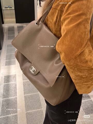 Chanel Taupe shoulder AAA Quality Replica