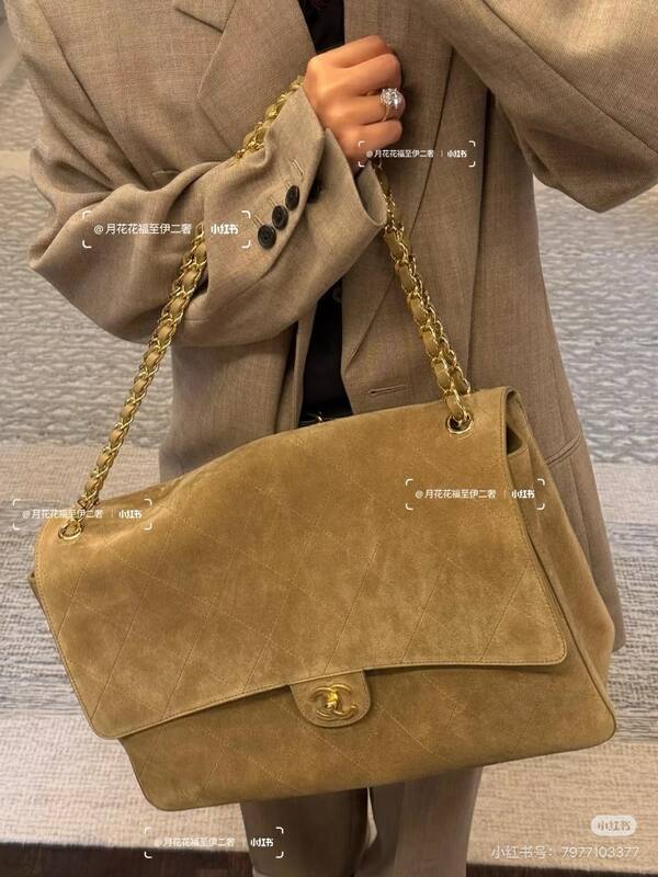 Chanel Beige suede shoulder — AAA Quality Replica