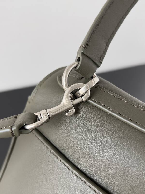 Balenciaga Green 25x18x10cm shoulder bag — Top Quality Replica