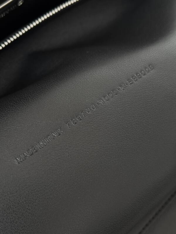 Balenciaga Black 40x30x16cm shoulder bag — Premium Replica