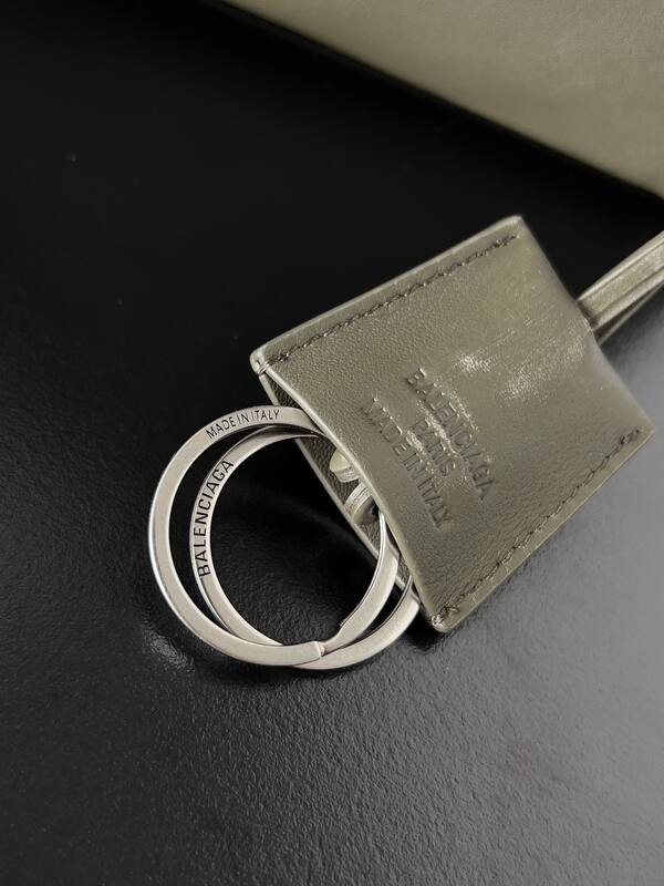 Balenciaga Green 30x22x12cm shoulder bag — Premium Replica