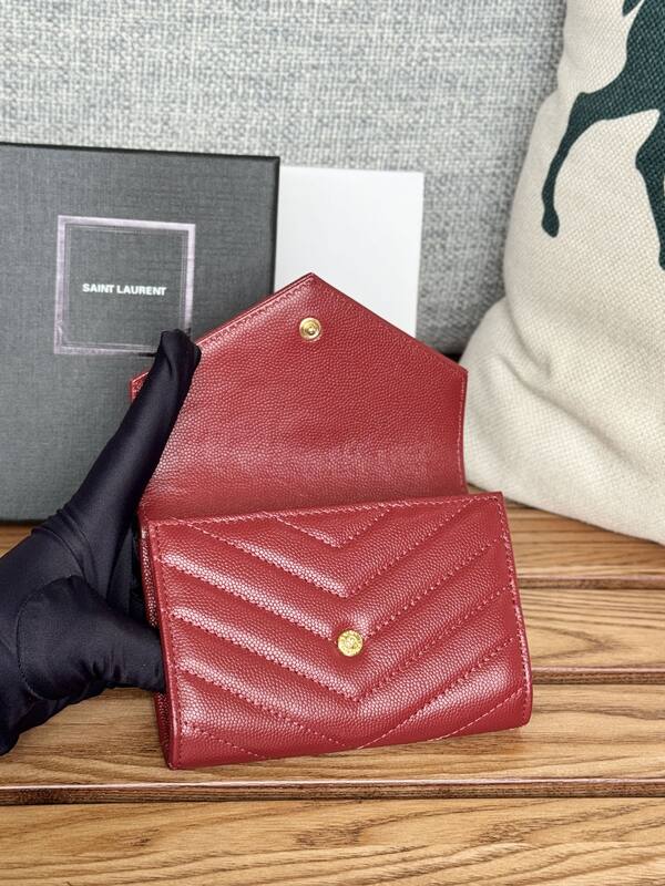 Saint Laurent Monogram wallet Red everyday — Top Quality Replica