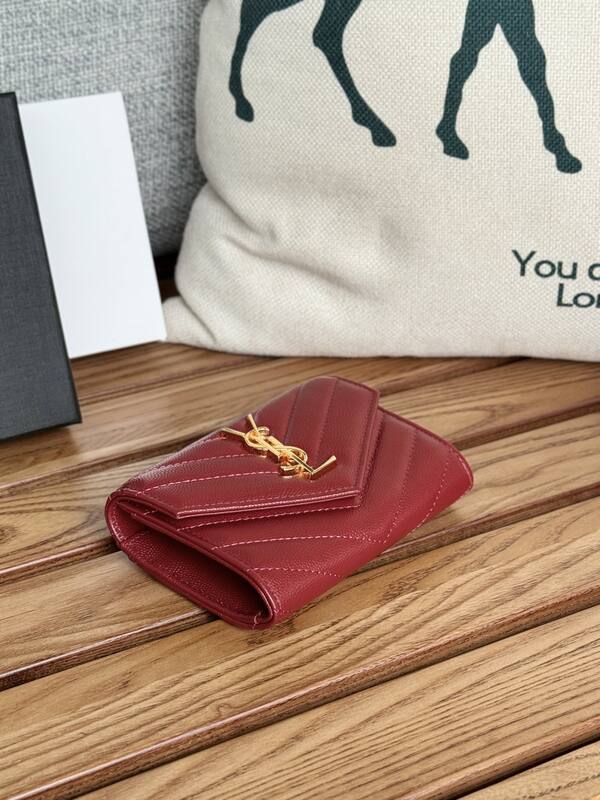 Saint Laurent Monogram wallet Red everyday — Top Quality Replica