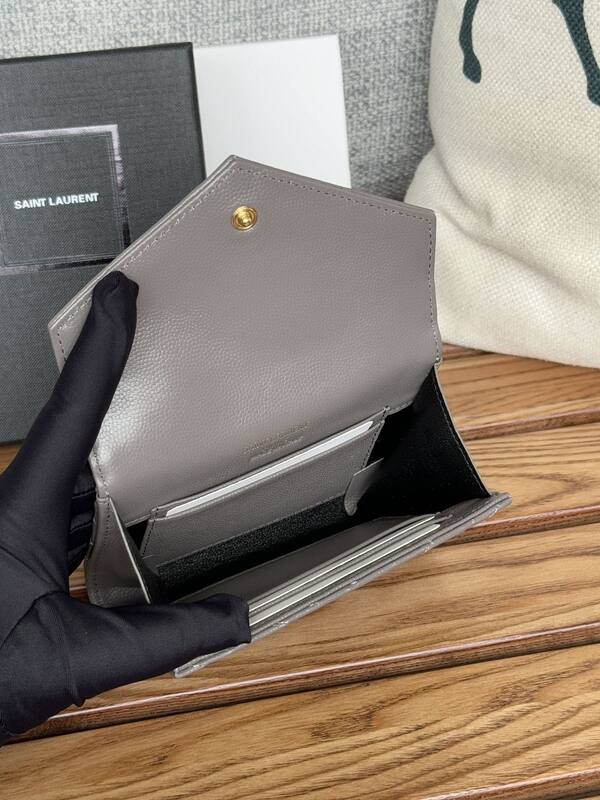 Saint Laurent Monogram Taupe everyday — 1:1 Replica