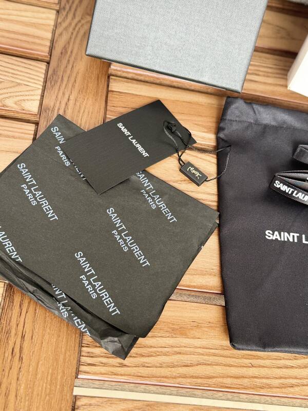 Saint Laurent Black everyday — AAA Quality Replica