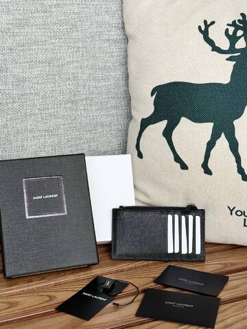 Saint Laurent Black wallet 1 1 Replica