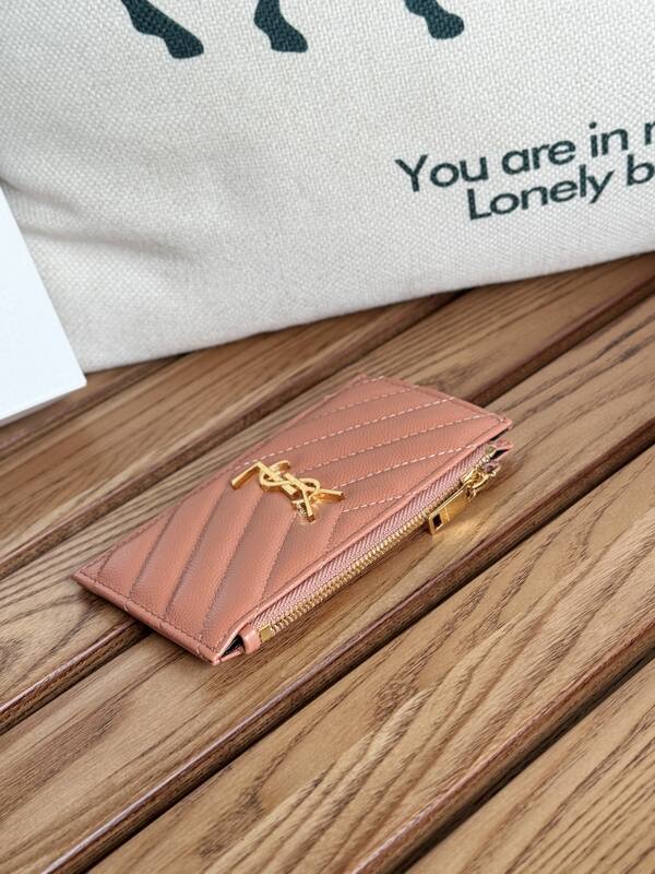 Saint Laurent Pink everyday — Premium Replica
