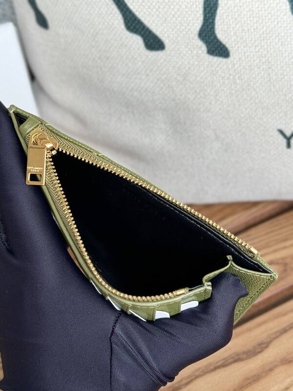 Saint Laurent Monogram Fragments Zipped Card Case Olive Green everyday — Top Quality Replica