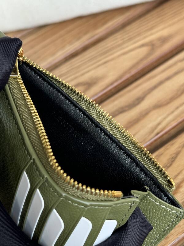 Saint Laurent Monogram Fragments Zipped Card Case Olive Green everyday — Top Quality Replica