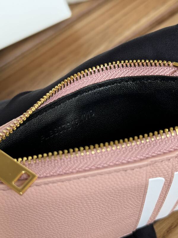 Saint Laurent Pink small everyday — AAA Quality Replica