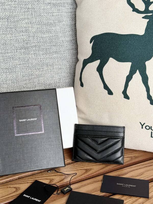 Saint Laurent Monogram card holder Black lambskin — Premium Replica